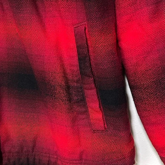 Duluth Trading Co Folklore Flannel Red and Black Plaid ShirtJac large - Picture 4 of 9